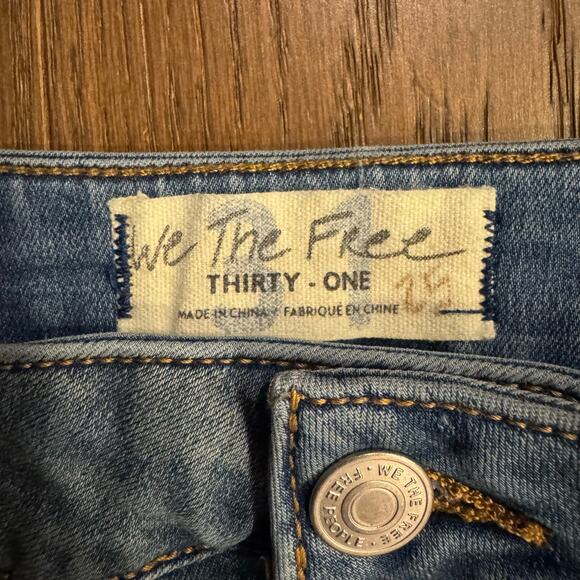 Free People We The Free Just Float On Flare Jeans 70s Super Flare Size 31 - Picture 3 of 7
